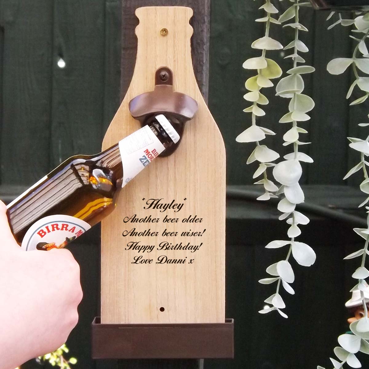 Custom wallbmounted bottle online opener withocapocatch.